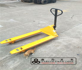 手拉車(chē) 搬運(yùn)裝卸作業(yè)中的高效能手