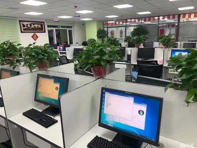 租電腦 零押金、專業服務，解決您的設備需求